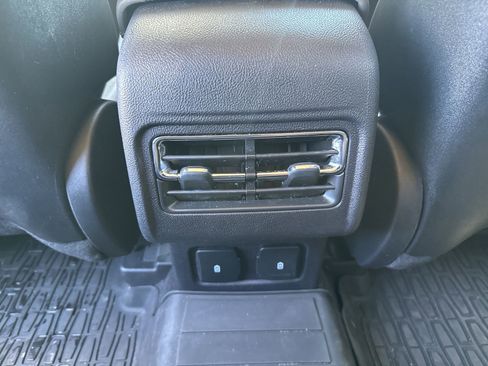 Used 2024 Lincoln Corsair FWD w/ Equipment Group 101A image 18