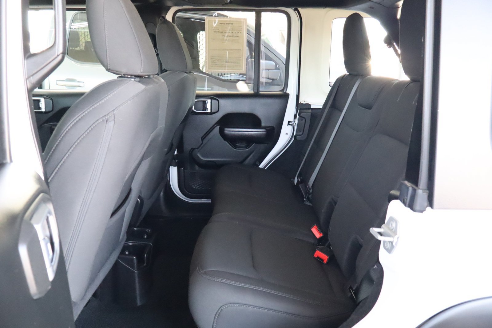 Used 2018 Jeep Wrangler Unlimited Sport S AWD/4WD image 71