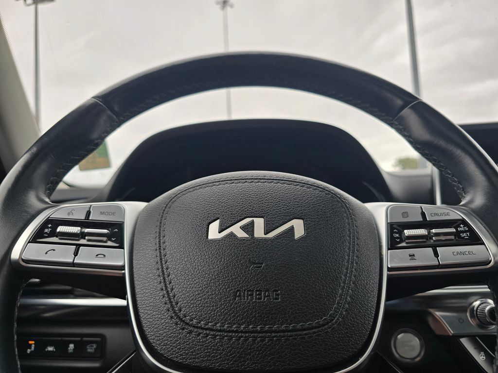 Used 2022 Kia Telluride EX w/ EX Premium Package AWD/4WD image 27