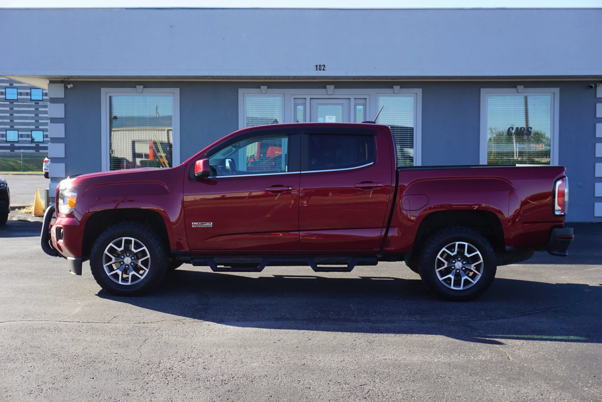 Used 2018 GMC Canyon All Terrain w/ Trailering Package AWD/4WD image 8