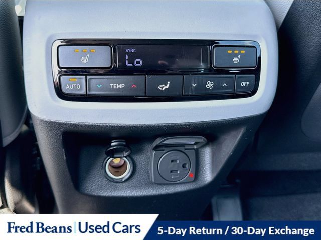 Used 2021 Hyundai Palisade SEL w/ Premium Package AWD/4WD image 32