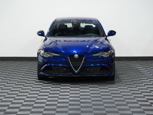 Used 2019 Alfa Romeo Giulia Quadrifoglio w/ Driver Assist Dynamic Package image 4