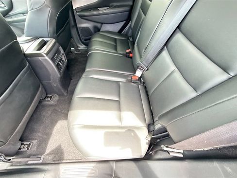 Used 2024 Nissan Murano SV AWD/4WD image 27
