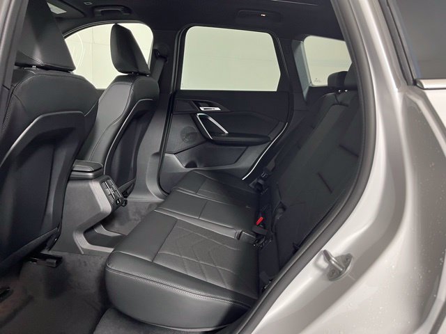 Used 2026 BMW X1 xDrive28i w/ Convenience Package AWD/4WD image 19