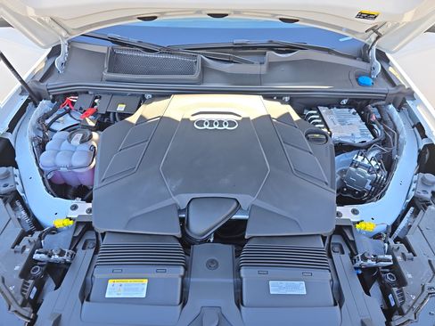 New 2026 Audi Q7 Premium Plus image 29