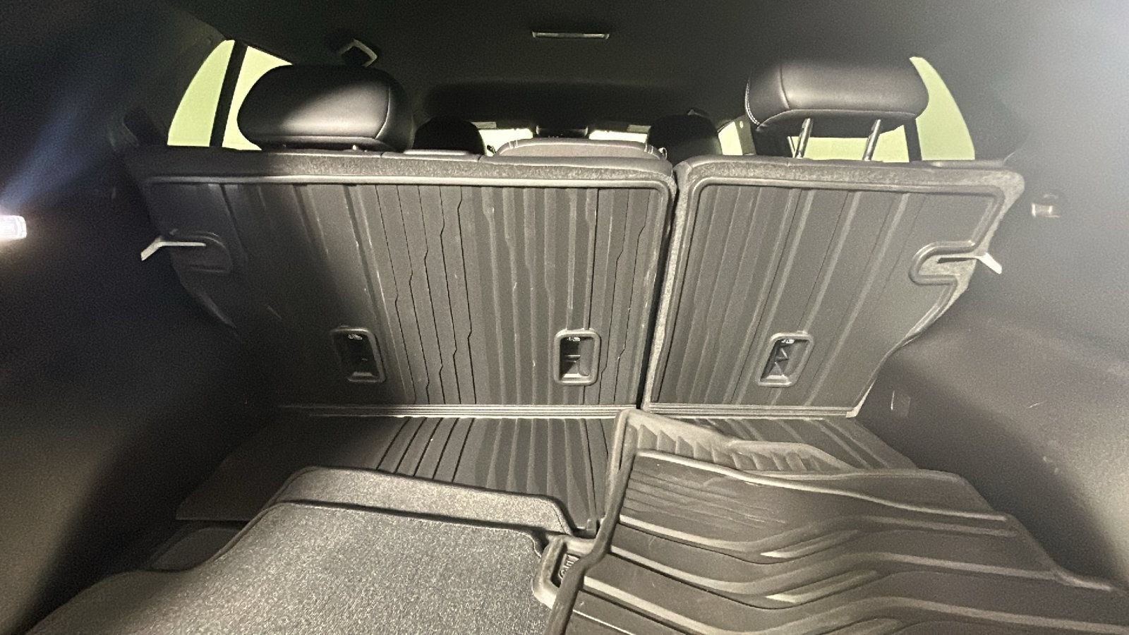 Used 2024 Chevrolet Equinox EV LT w/ LPO, All-Weather Mat Package FWD image 30