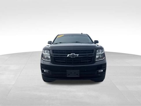 Used 2018 Chevrolet Suburban Premier image 10