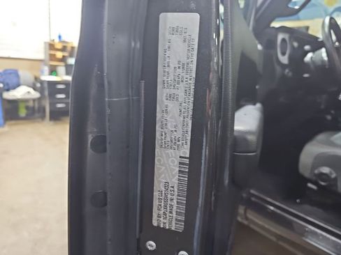 Used 2025 Jeep Wrangler Sport image 31