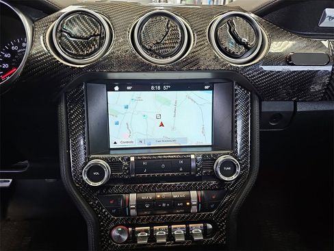 Used 2018 Ford Mustang GT Premium image 19