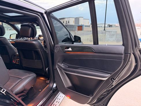 Used 2019 Mercedes-Benz GLS 550 4MATIC w/ Driver Assistance Package image 20