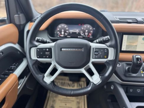 Used 2024 Land Rover Defender 110 X-Dynamic SE image 22