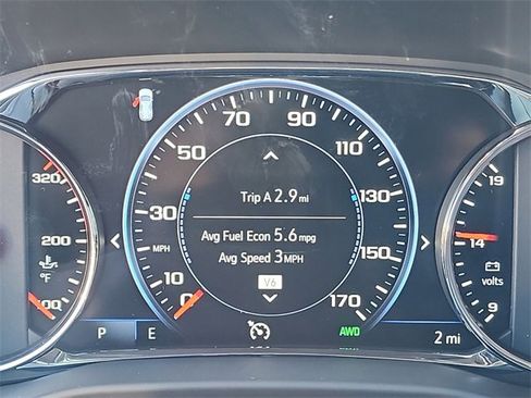 Used 2023 GMC Acadia AT4 w/ Technology Package image 17