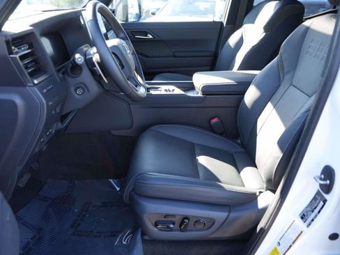 Used 2025 Lexus GX 550 GX 550 Premium 4WD 4WD image 19