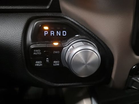 Used 2021 RAM 1500 Laramie image 19