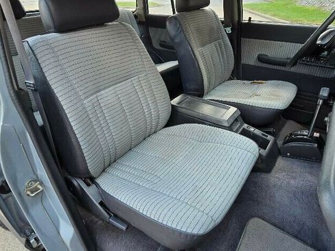 Used 1988 Toyota Land Cruiser AWD/4WD image 13