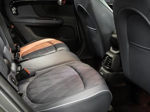 Used 2022 MINI Cooper Countryman S w/ Premium Package image 23