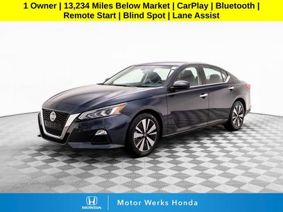 Used 2022 Nissan Altima 2.5 SV