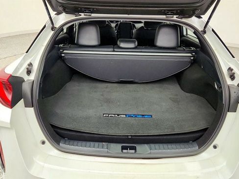 Used 2021 Toyota Prius Prime XLE w/ Carpet Mat Package (TMS) FWD image 19