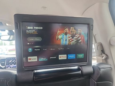Used 2022 Chrysler Pacifica Touring-L w/ Uconnect Theater Family Group FWD image 39