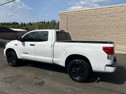 Used 2012 Toyota Tundra 4x4 Double Cab w/ Tow Pkg image 7