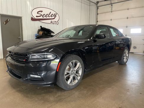Used 2021 Dodge Charger SXT w/ Driver Convenience Group AWD/4WD image 1