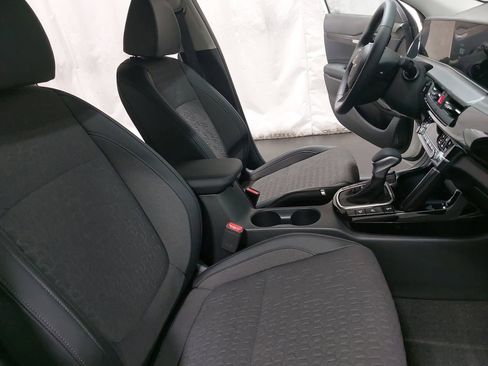 New 2026 Kia Seltos S image 10