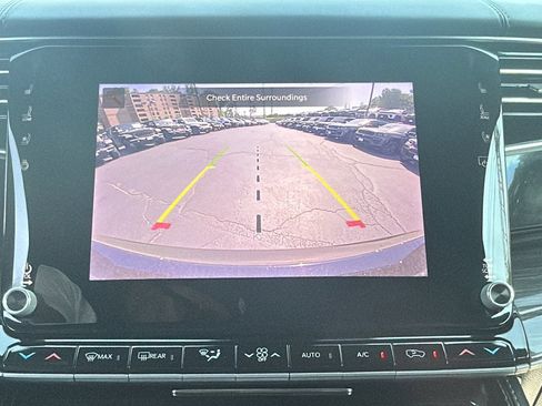 Certified 2022 Jeep Wagoneer Series III w/ Premium Group I AWD/4WD image 26