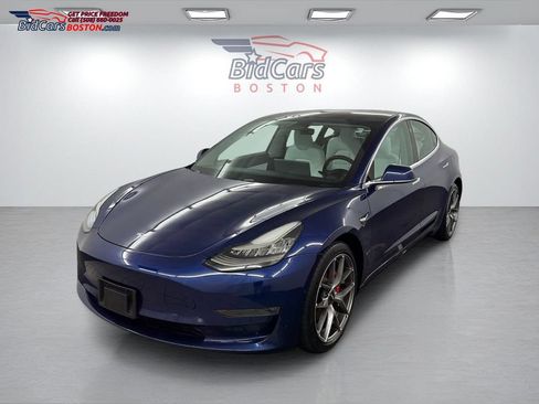 Used 2018 Tesla Model 3 Performance AWD/4WD image 1