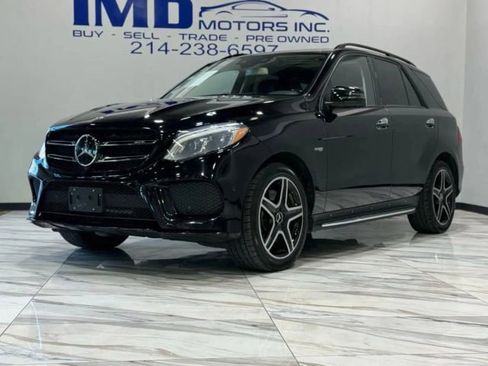 Used 2018 Mercedes-Benz GLE 43 AMG 4MATIC w/ Premium 3 Package image 2