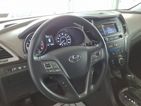 Used 2017 Hyundai Santa Fe Sport AWD/4WD image 11