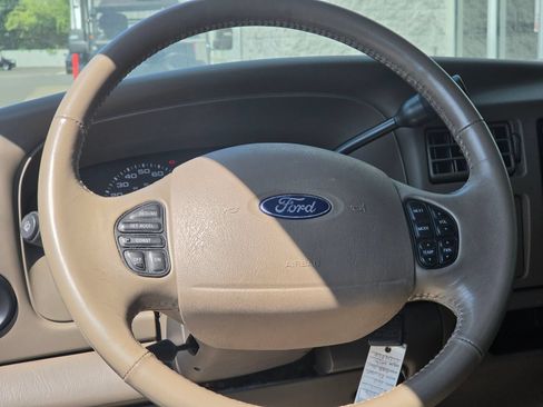 Used 2003 Ford Excursion Eddie Bauer RWD image 14