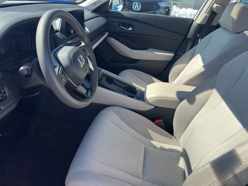 Used 2024 Honda Accord EX image 40