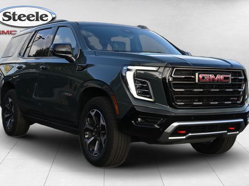 Certified 2026 GMC Yukon AT4 Ultimate AWD/4WD image 3