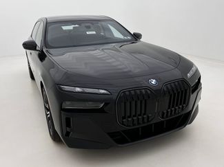 New 2026 BMW 750e xDrive w/ Executive Package video 3