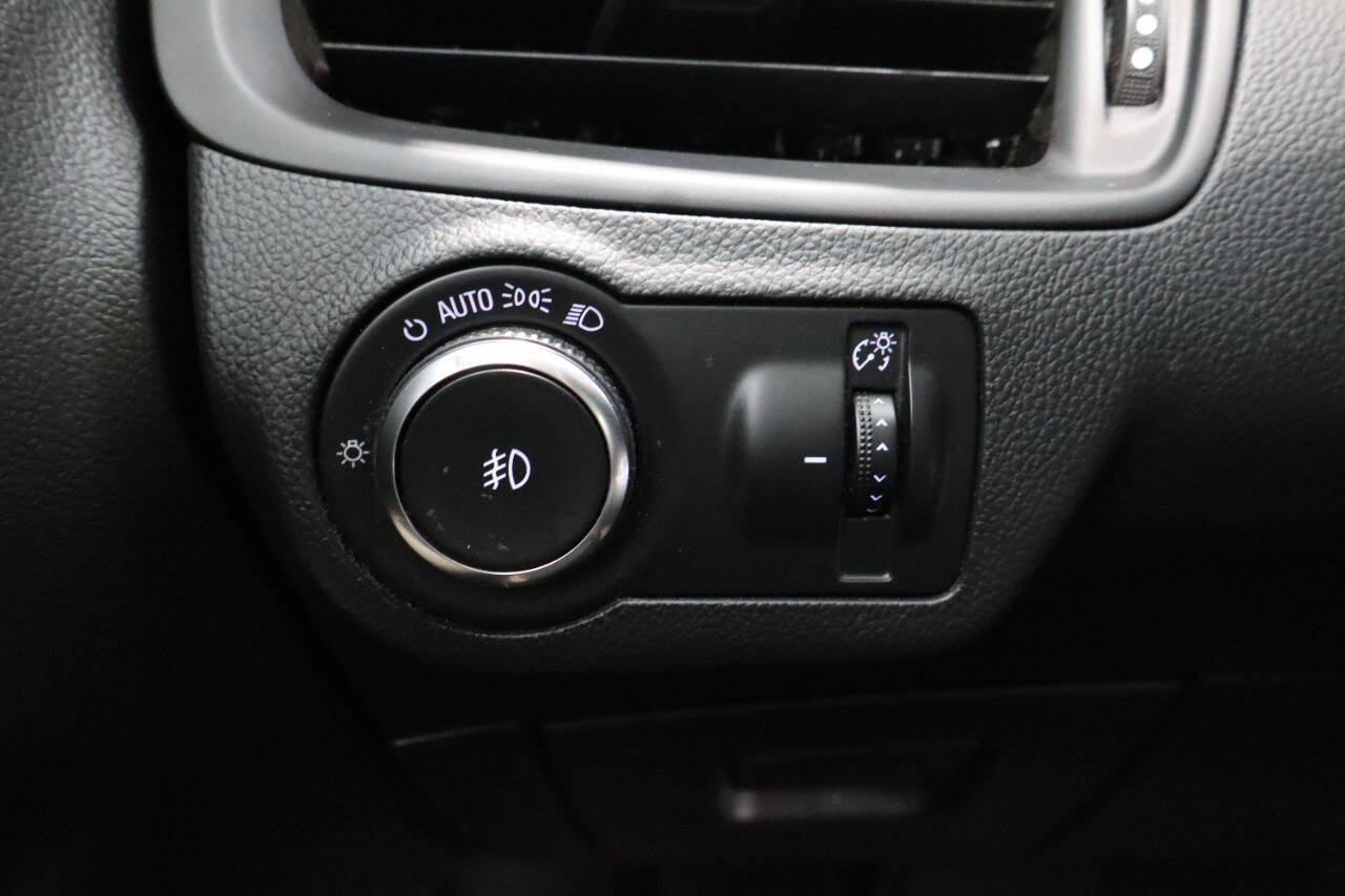 Used 2017 Buick Envision Preferred FWD image 19