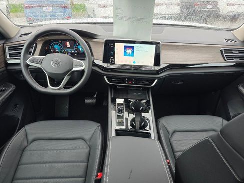 New 2026 Volkswagen Atlas SEL image 23