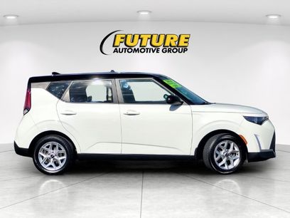 Used 2023 Kia Soul S
