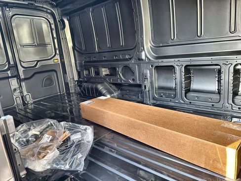 New 2026 Ford Transit 150 148 Medium Roof AWD image 21