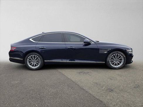 Used 2023 Genesis G80 2.5T RWD image 2