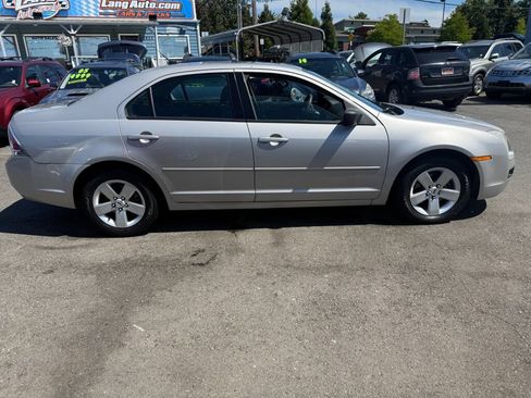 Used 2007 Ford Fusion SE FWD image 8