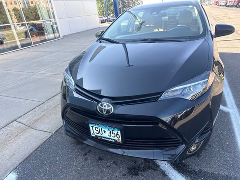 Used 2019 Toyota Corolla LE FWD image 3