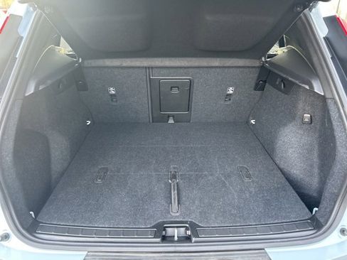 Certified 2025 Volvo XC40 B5 Plus image 11