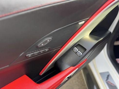 Used 2016 Chevrolet Corvette Z06 w/ 2LZ Preferred Equipment Group image 11