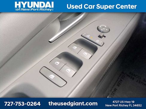 Certified 2024 Hyundai Elantra SEL w/ Convenience Package FWD image 22