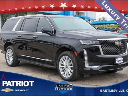 Used 2023 Cadillac Escalade ESV Luxury