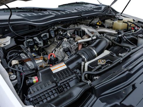 Used 2020 Ford F350 Lariat w/ Lariat Value Package image 57