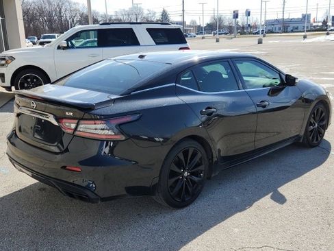 Used 2019 Nissan Maxima SR w/ Premium Package image 4