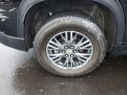 Certified 2024 Chevrolet Traverse LT w/ LPO, Floor Liner Package image 9