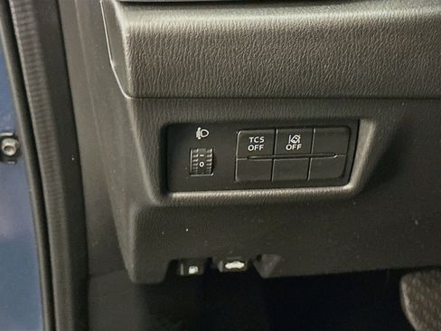 Used 2018 MAZDA CX-5 Sport w/ I-ACTIVSENSE Package AWD/4WD image 17