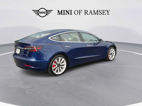 Used 2018 Tesla Model 3 Long Range AWD/4WD image 8